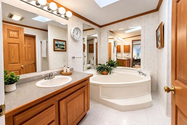 70 Bluebird Lane, Lyndon, VT 05851