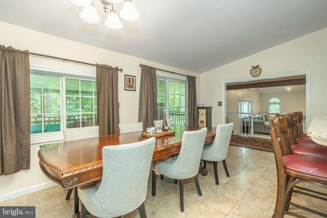 837 CHURCH, Richlandtown, PA 18955