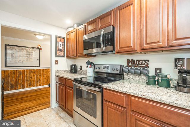 837 CHURCH, Richlandtown, PA 18955