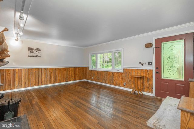 837 CHURCH, Richlandtown, PA 18955