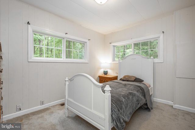 837 CHURCH, Richlandtown, PA 18955
