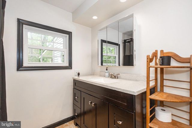 837 CHURCH, Richlandtown, PA 18955