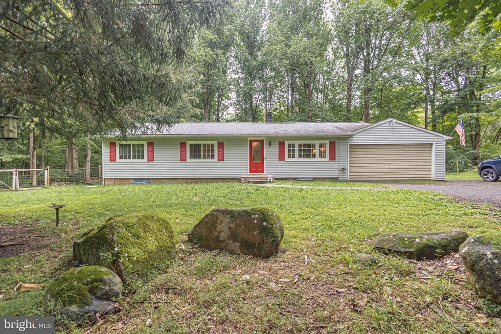 837 CHURCH, Richlandtown, PA 18955