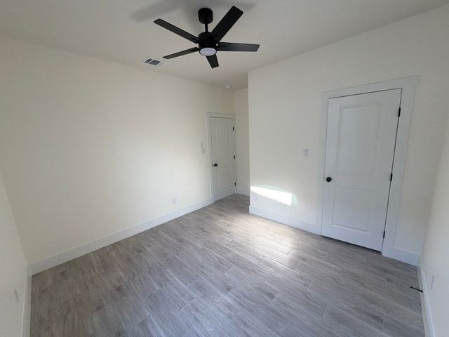 5707 Barkridge Drive, Granbury, TX 76048