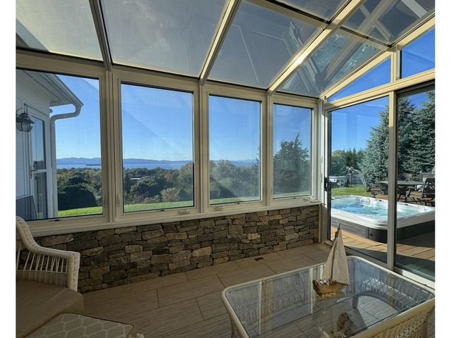 165 Crescent Road, Burlington, VT 05401