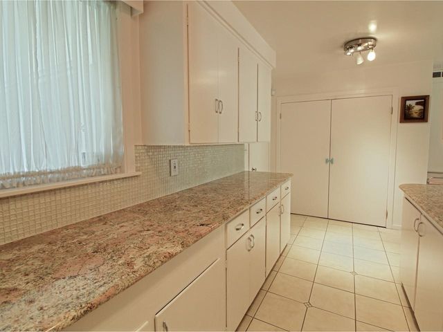 165 Crescent Road, Burlington, VT 05401