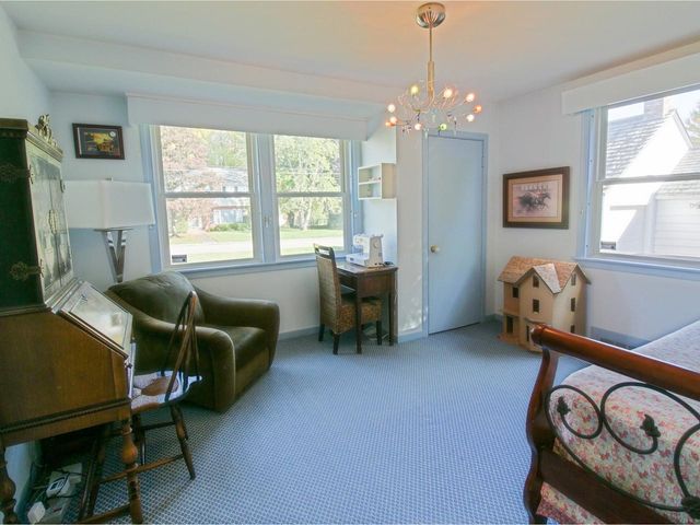 165 Crescent Road, Burlington, VT 05401