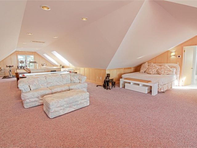 165 Crescent Road, Burlington, VT 05401