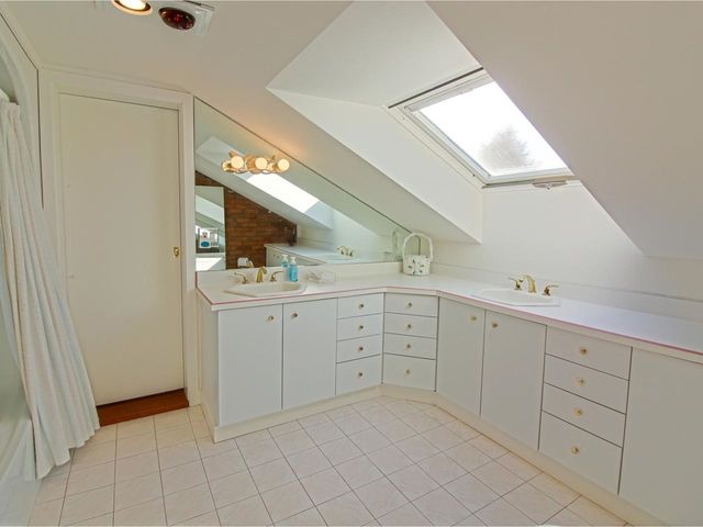 165 Crescent Road, Burlington, VT 05401
