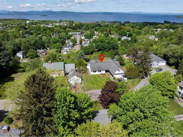 165 Crescent Road, Burlington, VT 05401