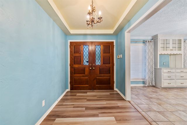 802 Rock Canyon Drive, Duncanville, TX 75137