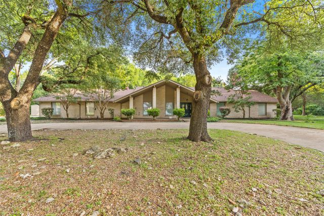 802 Rock Canyon Drive, Duncanville, TX 75137
