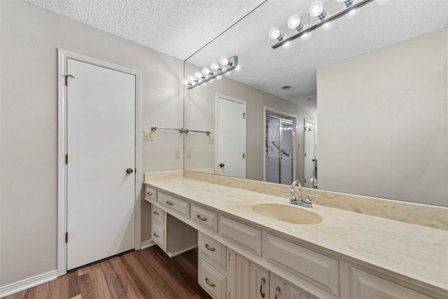 802 Rock Canyon Drive, Duncanville, TX 75137