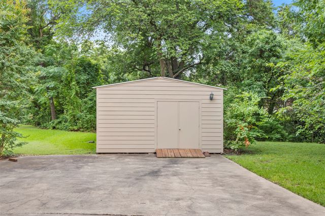 802 Rock Canyon Drive, Duncanville, TX 75137