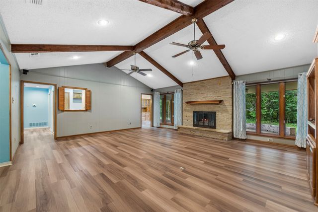 802 Rock Canyon Drive, Duncanville, TX 75137
