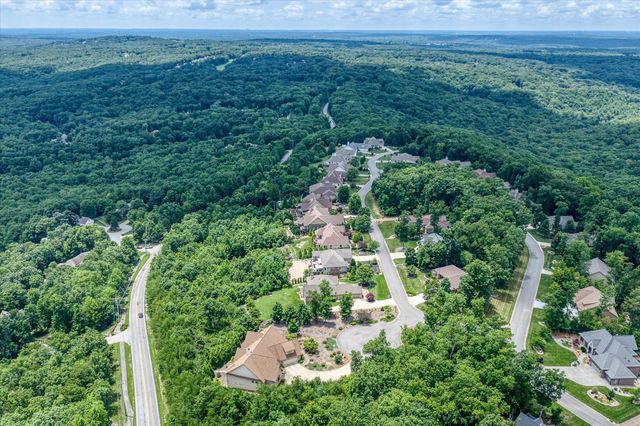 61 Bluff View Ct, Crossville, TN 38558