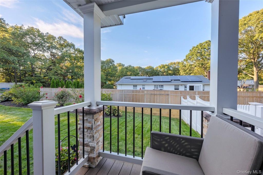 39 Sharon Drive, Coram, NY 11727 — photo 4