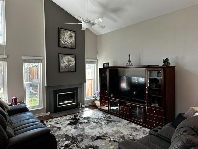3713 black eagle Dr, Antelope, CA 95843