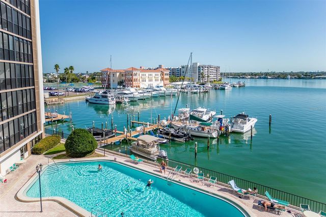 10355 PARADISE BOULEVARD 204, Treasure Island, FL 33706