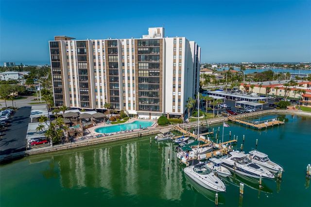 10355 PARADISE BOULEVARD 204, Treasure Island, FL 33706