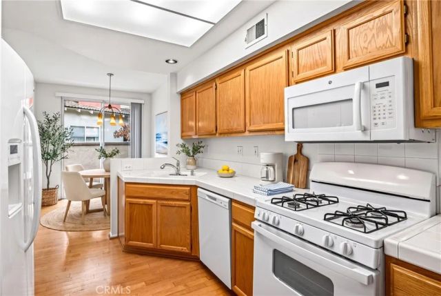 24 Mission Court, Lake Forest, CA 92610