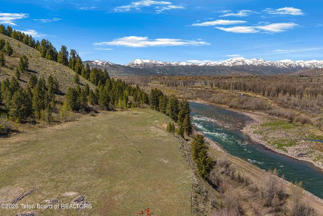 1225 MUNGER MOUNTAIN Road, Jackson, WY 83001