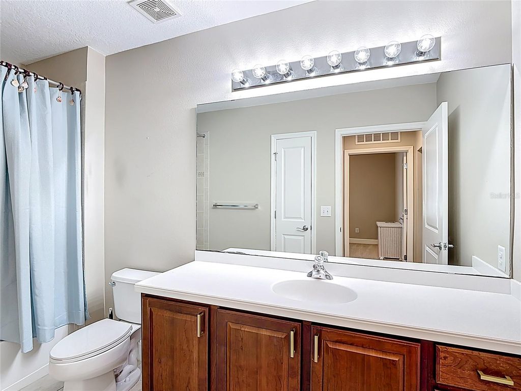 Image 27 of property listing at 1231 WRIGHT CIR 308, Celebration, FL 34747