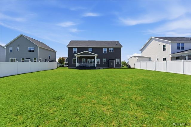 158 Sierra Drive, Amherst, NY 14228