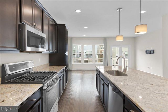 7210 HARTLEY LN, Glen Burnie, MD 21060