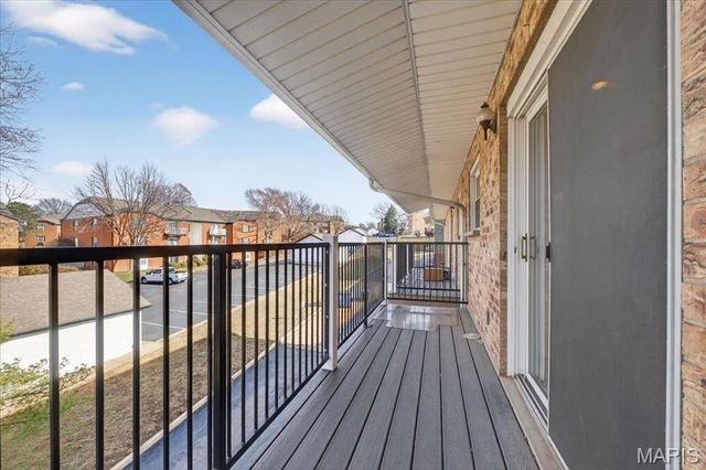 10391 Forest Brook Lane C, St Louis, MO 63146