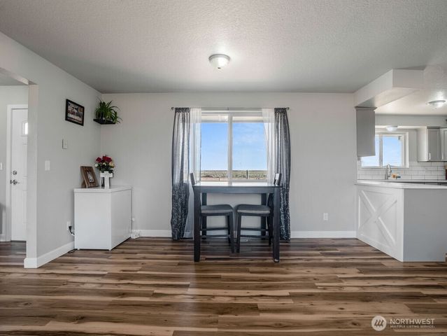 13576 NE Road 10, Moses Lake, WA 98837