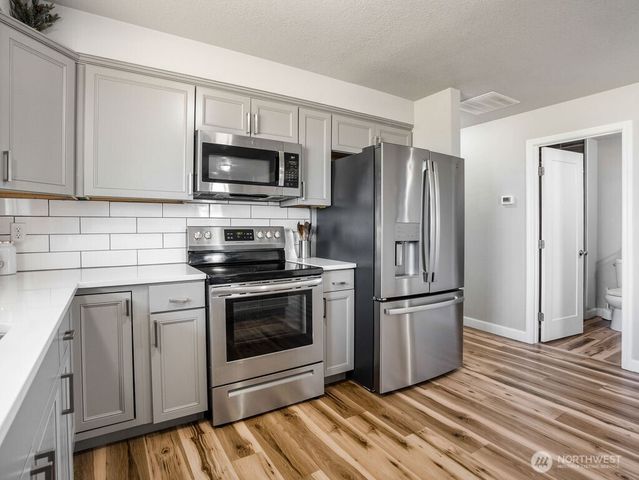 13576 NE Road 10, Moses Lake, WA 98837