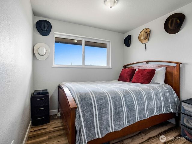 13576 NE Road 10, Moses Lake, WA 98837