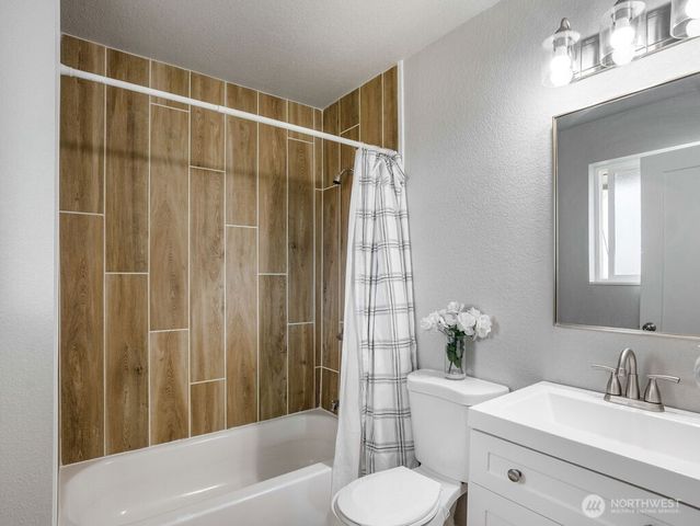 13576 NE Road 10, Moses Lake, WA 98837