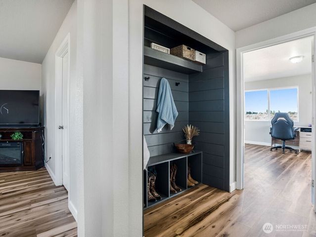 13576 NE Road 10, Moses Lake, WA 98837