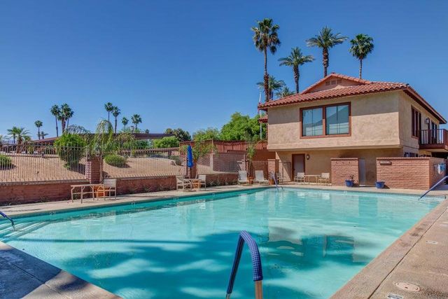 35 La Ronda Drive, Rancho Mirage, CA 92270