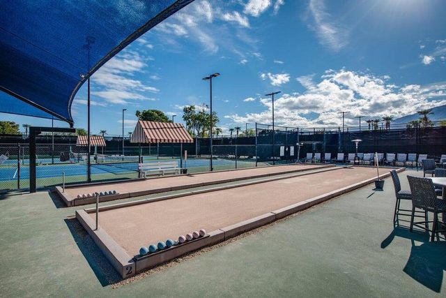 35 La Ronda Drive, Rancho Mirage, CA 92270