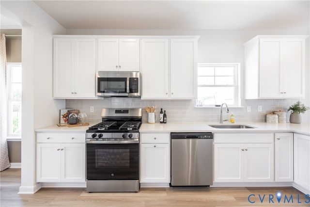 12426 Wescott Ave, Midlothian, VA 23112