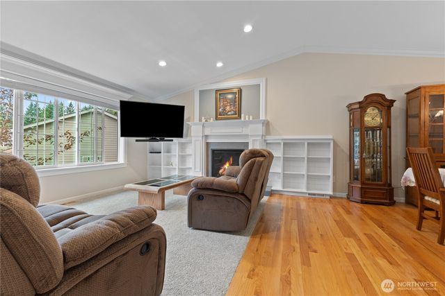 17319 87th Avenue Ct E, Puyallup, WA 98375