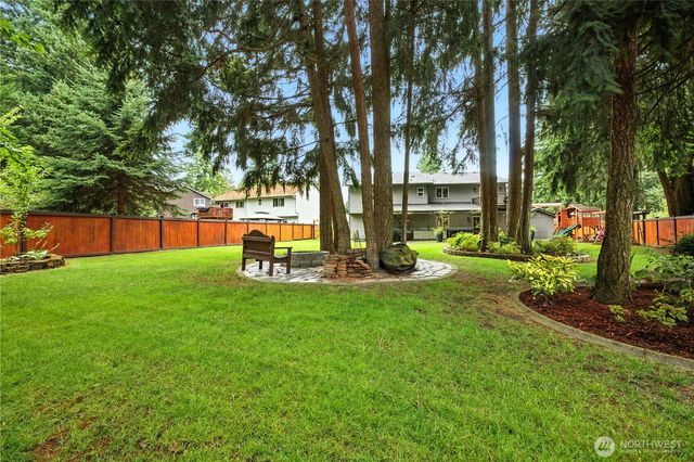 17319 87th Avenue Ct E, Puyallup, WA 98375