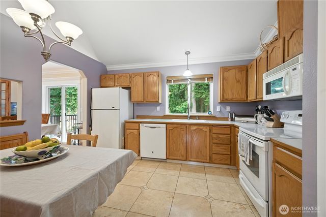 17319 87th Avenue Ct E, Puyallup, WA 98375
