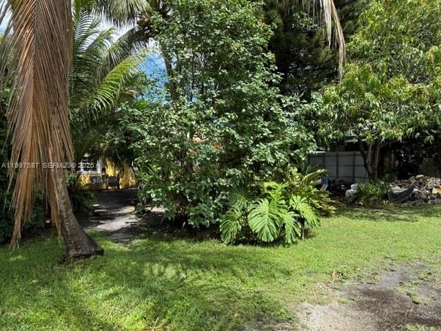 2953 SW 17 St, Miami, FL 33145