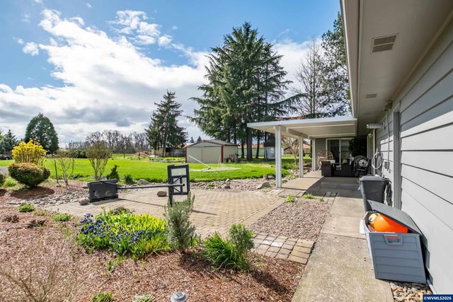5750 Macleay Rd SE, Salem, OR 97317