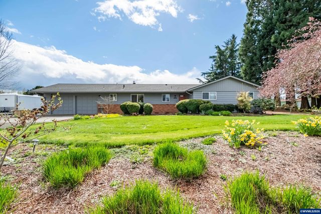 5750 Macleay Rd SE, Salem, OR 97317