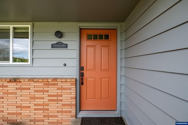 5750 Macleay Rd SE, Salem, OR 97317