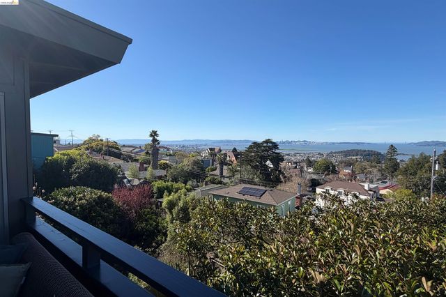 148 Highland Blvd, Kensington, CA 94708