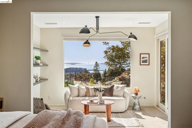 148 Highland Blvd, Kensington, CA 94708