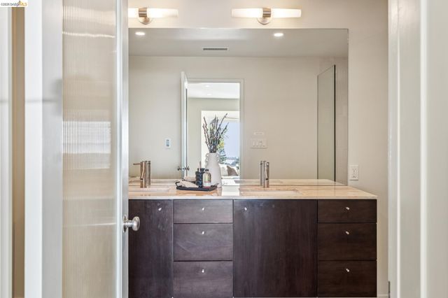 148 Highland Blvd, Kensington, CA 94708