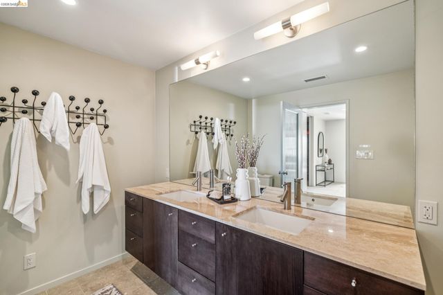 148 Highland Blvd, Kensington, CA 94708