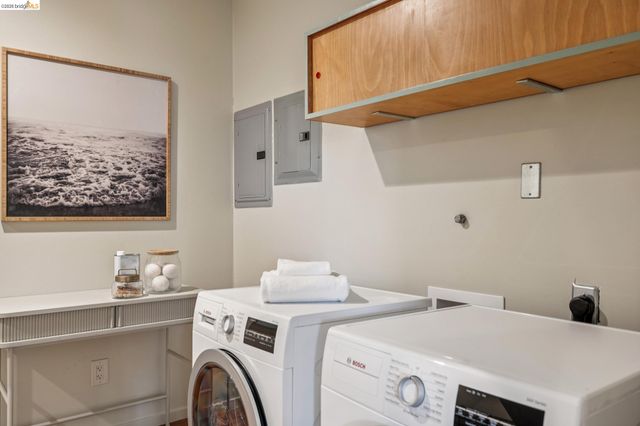 148 Highland Blvd, Kensington, CA 94708